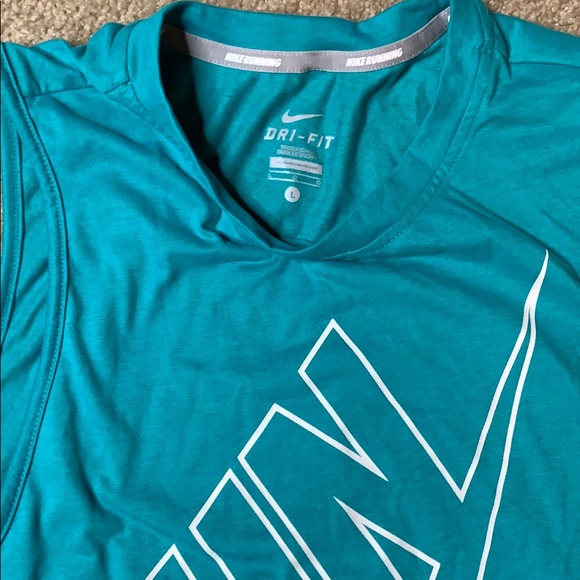 WOMENS NIKE RUNNING TOP - Picture 2 of 8